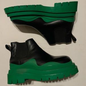 bottega veneta tire chelsea ankle boot